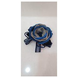 Flores Azul Verde de solapa y pelo